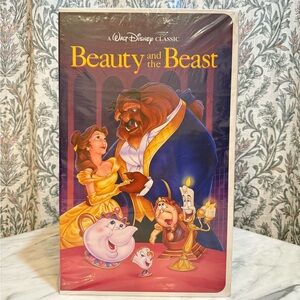 Disney Beauty and the Beast Classic VHS Boxed Silk Touch Throw, 50" x 70"
